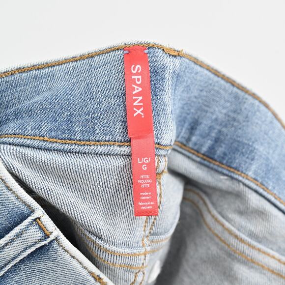 SPANX Jeans Womens Size LP Kick Flare Indigo Sky Pull On Stretch Blue Denim NEW - Picture 7 of 13